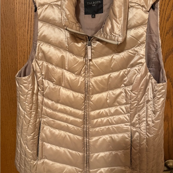 Talbots Gold Puffer Vest - Picture 2 of 4